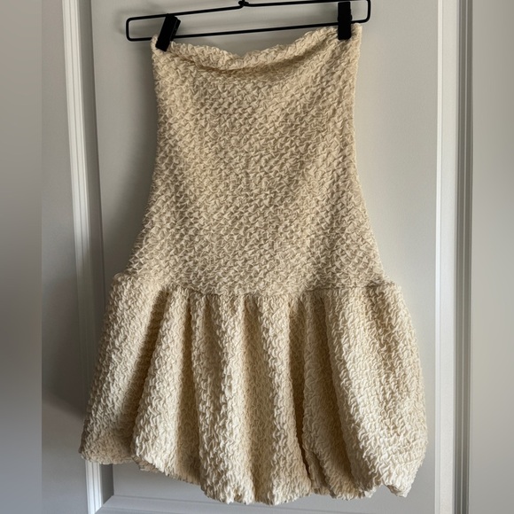 H&M Cream Strapless Dress - Picture 7 of 10